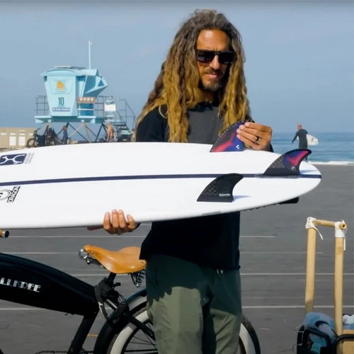 Machado Pivot | Thruster 3 Fin Set | Blackstix | Futures Fins | Rob Machado 3 Fin Set | Suit Round Tail And Flat Rocker 5 Machado Pivot | Thruster 3 Fin Set | Blackstix | Futures Fins | Rob Machado 3 Fin Set | Suit Round Tail And Flat Rocker - Image 3