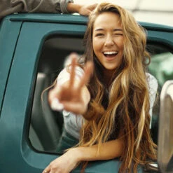 Sun Bum Hair Heat Protector Spray | Eliminate Frizz & Protect Vs Humidity | 177ml | Hair Product For Surfers | Sunbum Australia -FCS Shop Sun Bum Hair Protector Spray Buy Online Surf Shops Australia Sunbum 1 85849.1631611972